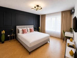 Metropole Apartments Signature