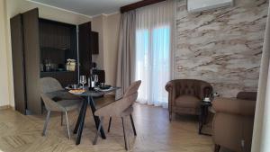 Airfield Hotel & Spa