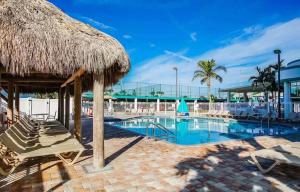 Discovery Beach Resort - 3 Bedroom Suite