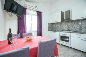 Apartments Zapata