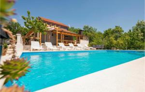 Peaceful family home SENA with Privat pool,Vinjani Donji, Imotski
