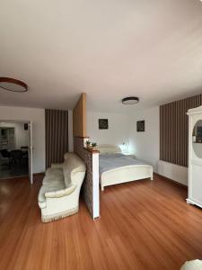 APARTMENTS V+K