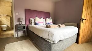 Gorse Lodge Courtyard Private Ensuite Rooms