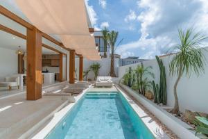 Luxury 2BR Villa Balau Pool & Sunken Lounge Canggu