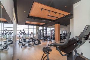 Prime Westlands 1BR Opposite GTC, JW Marriott & Kempinski - Gym, Pool & City Views