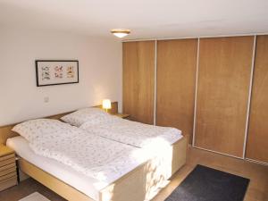 Apartment Ferienwohnung an der Bergkirche by Interhome