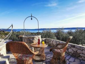 Holiday Home in Kaštel Lukšić mit großer Terrasse und Bergblick by Interhome