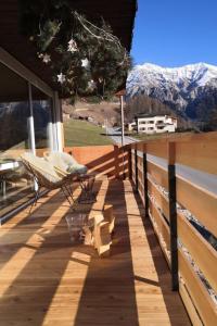 Holiday Home Modernes heimeliges Chalet by Interhome
