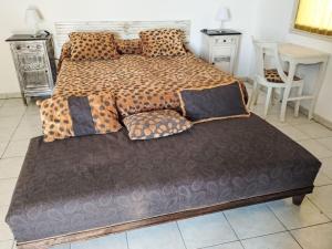 Apartment SilviaAmare- Sea view in the Maldives of Salento by Interhome