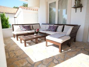 Holiday Home Villa Prislin by Interhome