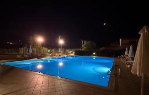 Villa Aurelia - Pool, BBQ & Tennis Court - San Teodoro