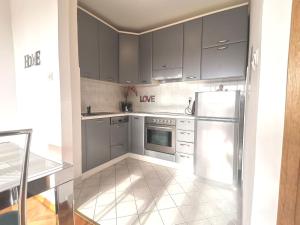 Apartment Plokite mit Balkon by Interhome
