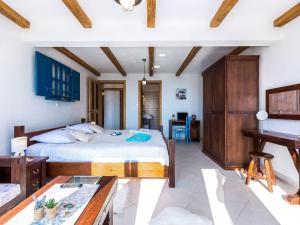 Holiday Home Meerblick Ferienvilla Haus Lucija mit Pool by Interhome