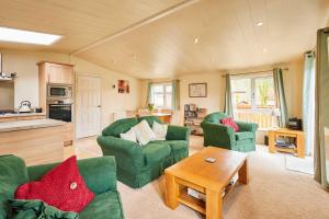 Host & Stay - Pine View