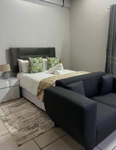 Cozy Apartment in Maboneng