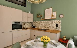 Havre moderne lumineux, calme, 2 chambres, parking