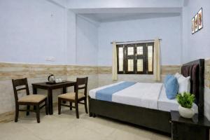 Hotel H P Palace