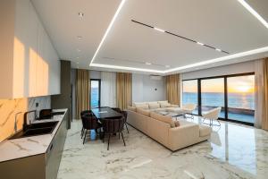 Royal View Luxury Penthouses