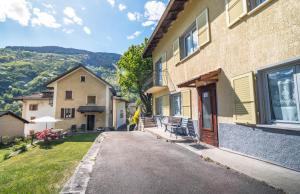 Scenic Alps View Getaway