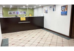 Studio 6 Extended Stay - Columbus, GA -Downtown