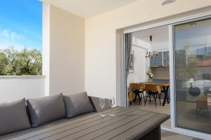 Paschalis Apartment 2