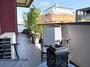 ICON Luxuzy Naviglis Apartment with parking