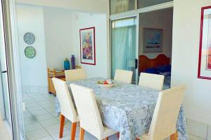 44 KYALANGA - on the beach