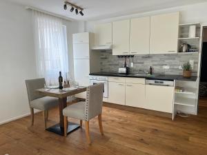 Hideaway in Strobl mit Frühstück und Badeplatz in Sankt Wolfgang