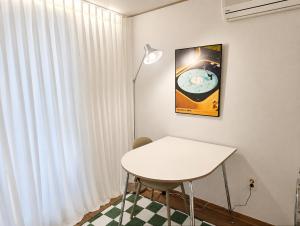 4Hongdae, Itaewon 15 minutes, Mangwon Market, Hapjeong, Single Room