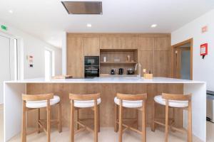 Villa Dolcevita Modern Villa with Private Pool BBQ Near Carvoeiro