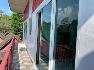Lovely 2-Bedroom House with Patong Sea View