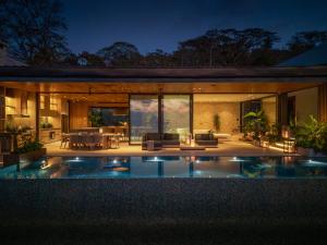Kuji Biri - by Pura Villas Costa Rica