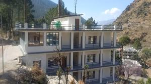 Hotel Aashvi palace and restaurant