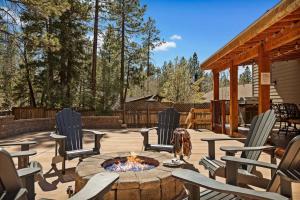 Mill Creek Lodge, Hot Tub, Game Room, Firepit