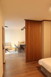 NUMA LIVING - Executive Suite