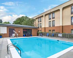 Aiken Midtown Hotel