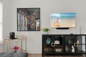 At Your Leisure Luxury Vacation Home by Newman-Dailey