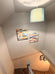 Colourful 2-Bed Flat Near Teesside Uni