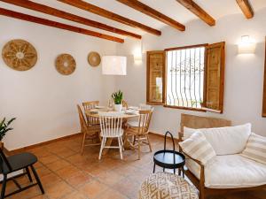 Casa en Bellaguarda by NRAS