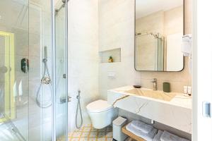 Santorini Luxury Room 8 - Private Balcony with Sea View, Parking and more