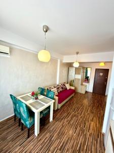 Marcony Seaview Apartments