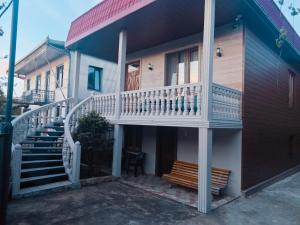 Comfort stay for 5 persons-Wooden living room