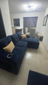 Bonita y cómoda casa para relajarse y vacacionar