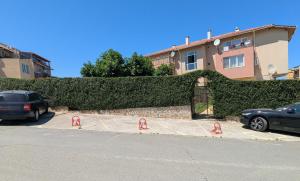 Akrotiri 2BR Apartment