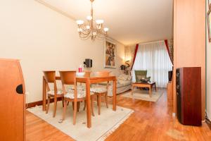 Apartamento céntrico con vistas a la Ría! garaje, ideal 2-4