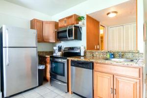 Waiakea Villas 2-207