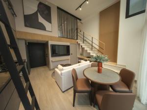 Elegant loft with 1 bedroom near Multiplaza