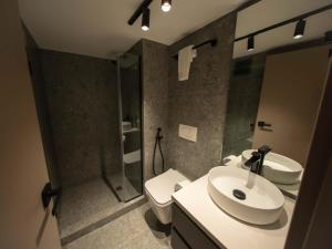 Apartment for 3 in Panama with pool and gym