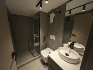 UrbanBreeze 1br Apt in central area