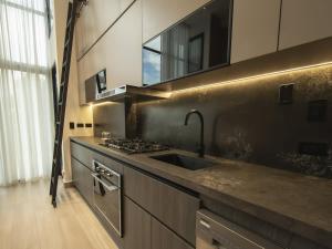 Ideal 1BR for Solo Travelers or Couples